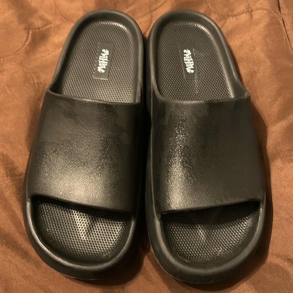 Mad Love Shoes - Mad Love Cloud Slides